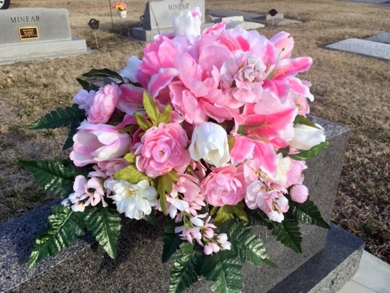 Cemetery Flowers Grave Site Spray Memorial Flowers Etsy