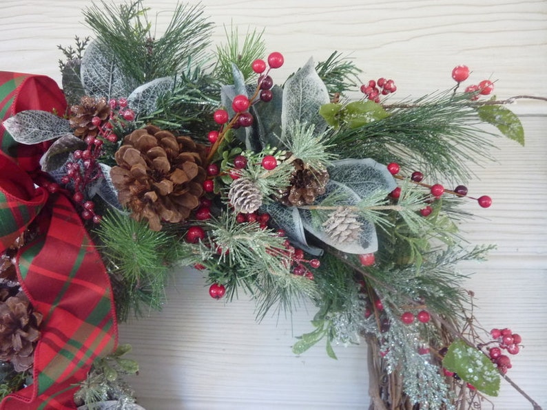 Christmas decorations Holiday Door Decor Christmas Decor Christmas Wreaths Christmas Wreath