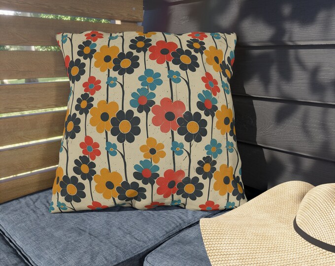 Boho Retro Print Outdoor Decorative Pillow, CHOOSE Your SIZE, UV Resistant Outdoor Pillow, Colorful Pillow Decor, Water Resistant Pillow