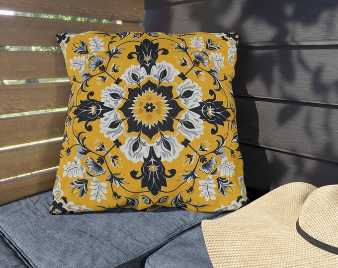 Boho Print Outdoor Decorative Pillow, CHOOSE Your SIZE, UV Resistant Outdoor Pillow, Colorful Pillow Decor, Water Resistant Pillow