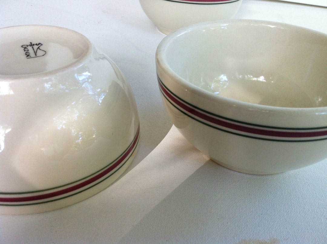 Vintage White Red Green Heavy Ceramic Bowl Canada China Circa Etsy Polska