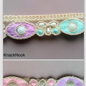 Gold schiere Netz trim, Beige, lila und grün / rosa Stickerei mit Flatback weiße Perlen Verzierungen, ca. 30mm breit - 200317L206/07