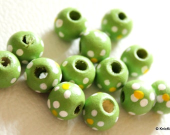 20 x Green Wood Beads with Handpainted Flowers 10mmx9mm