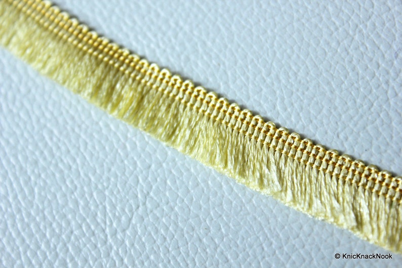 Wholesale Beige Thread Tassels 9 Yards Trim 15mm Wide Approx
