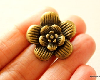 Bronze Flower Pendant