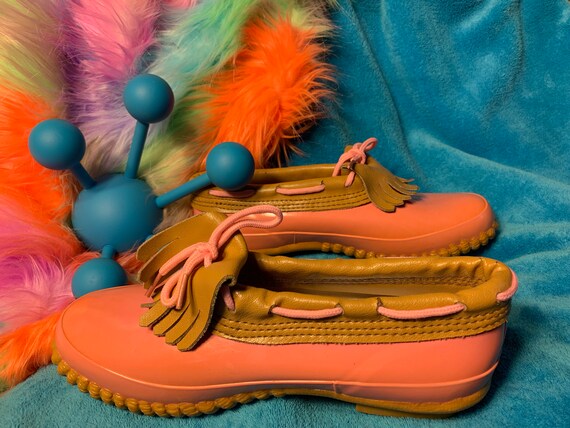 pink duck shoes