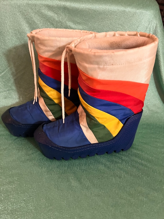 Moon boots rare