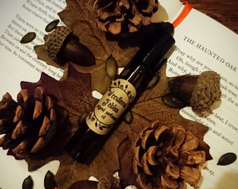 Woodland Fables Original Perfumed Oil - Autumn Winter Cosy Forest Library Roll On Fragrance - Old Books And Ancient Woods Vegan Oil Blend