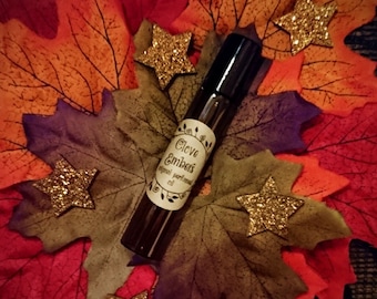 Clove Embers Original Perfumed Oil - Gothic Clove Cinnamon Tobacco Leaf Bonfire Smoke Roll On Fragrance - Autumn Fall Winter Vegan Oil Blend