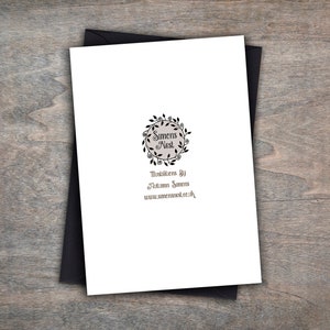 Puede incluir: Una tarjeta blanca con una corona floral negra y el texto "Summers Nest" dentro de la corona. Debajo de la corona, el texto dice "Thank you by Autumn Summers" y "www.summersnest.co.uk".