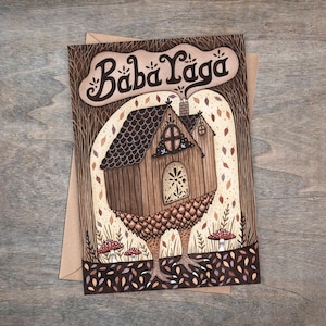 Carte de voeux Baba Yaga et enveloppe - carte de la maison de Baba Yaga - carte folklore sorcière des forêts - cadeau païen lunatique Cottagecore Hedgewitch