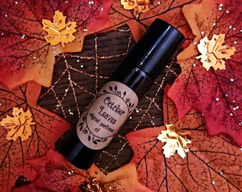 October Leaves Original Perfumed Oil - Warm Autumn Leaves, Incense And Cinnamon Spice Roll On Fragrance - Spicy & Smoky Vegan Oil Blend