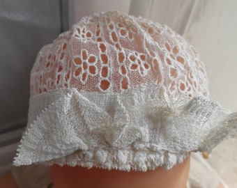 アンティーク　レース　ベビーボンネット 1850年代～1860年代のアンティークレース刺繍ベビーボンネット - Etsy 日本