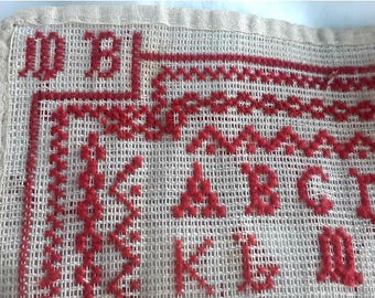 Campionario vittoriano Redwork ricamato a mano in stile francese #sophieladydeparis