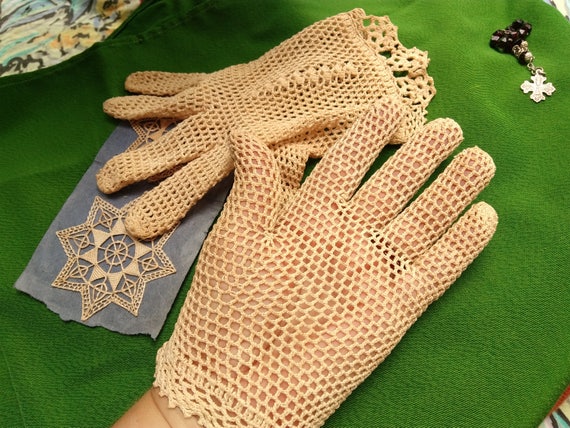 Lace Gloves Antique French Cotton Gloves Size Med… - image 4