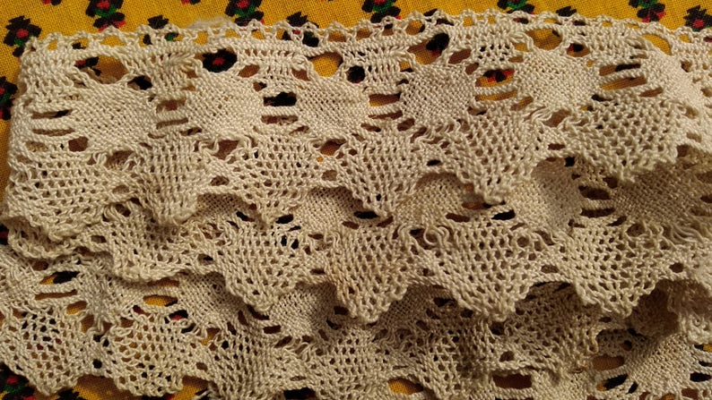 Victorian Bobbin Lace Braid Beige French Cotton Lace Shelf Edging Home Decor Sewing Project Collectible #sophieladydeparis