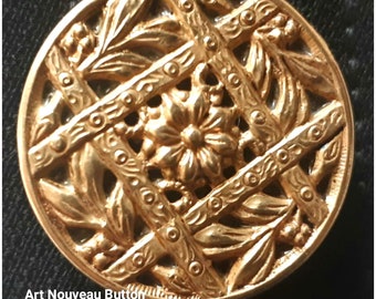 Antique Victorian Brass Button Art Nouveau Floral Button 1 inch #SophieLadyDeParis