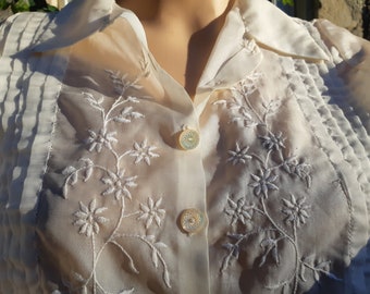 50's Rayon Blouse French Handmade Hand Embroidered MOP Buttons Long Sleeves Small Size