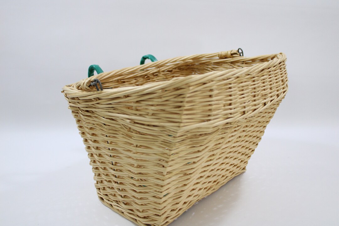 Vintage Bike Basket, Hanging Basket, Flat Back Basket for Bike