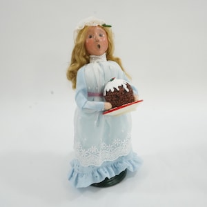 Byers&#39; Choice, Christmas Caroler, Byers Choice Holiday Figure, Signed 2002, Victorian Caroler, Blue Dress Figgy Pudding USA FREE Ship
