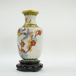 Cloisonne Vase, Cloisonne Enamelware Vase w/ Wood Base 5 3/8&quot; High Collectible Metalwork, Floral Fauna Enamelware China RB208 Free USA Ship