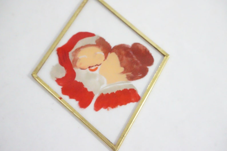 Vintage Glass Christmas Ornament Santa Claus and Mrs Claus Kissing Hand Painted Glass Ornament Hand Made Ornament Lot 721 Free Ship