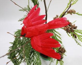 Artificial Bird, Feathered Bird, Flying Cardinal, Red Open Wing Bird for Wreaths Table Decor Floral Arrangements, Cardinal Free USA Ship