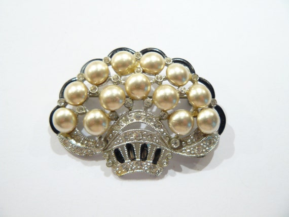 New England Glassworks Rhinestone, Enamel & Faux Pearl Figural Flower Basket