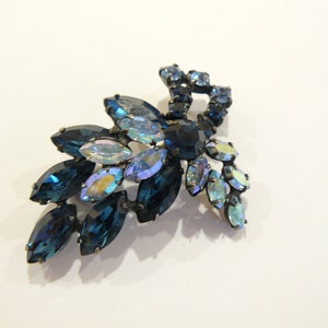 Beautiful Glittering Vintage Montana Blue & AB Rhinestone Brooch / Pin image 2