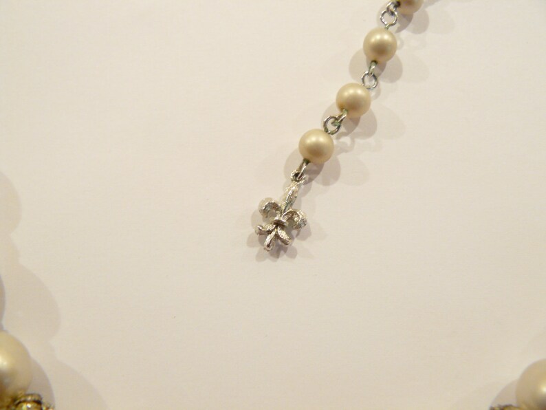 Stunning Vintage Vendome Faux & Rhinestone Balls Necklace image 3