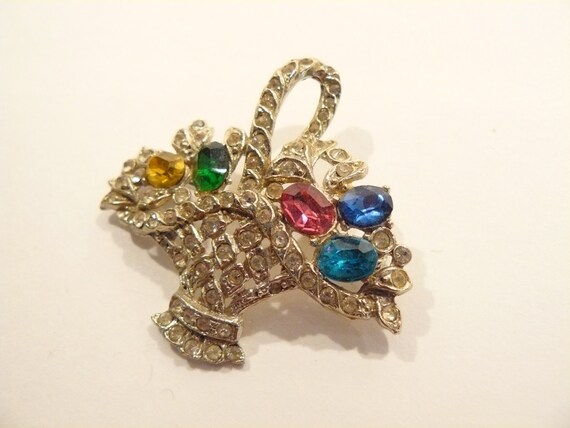 Gorgeous Vintage Rhinestone Figural Flower Basket… - image 2