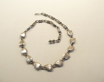 Beautiful Vintage Chrome Plated Leaves Necklace