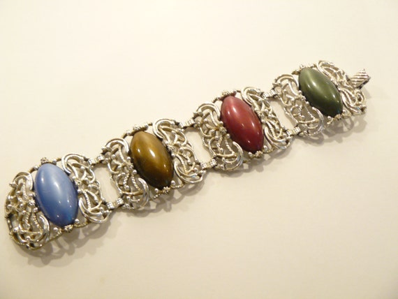 Chunky Vintage Sarah Coventry Thermoset Bracelet - image 1