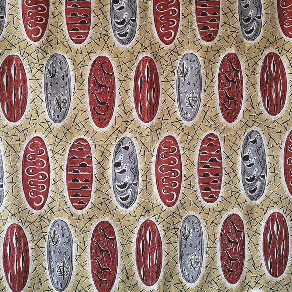 Panneau de tissu de rideau en tissu d'écorce suédois du milieu du siècle ère atomique, oiseaux, cerfs et feuilles des années 50