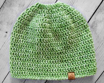 Messy Bun Ponytail Hat / Add On / Crochet Hat Pattern / Crochet Beanie Pattern