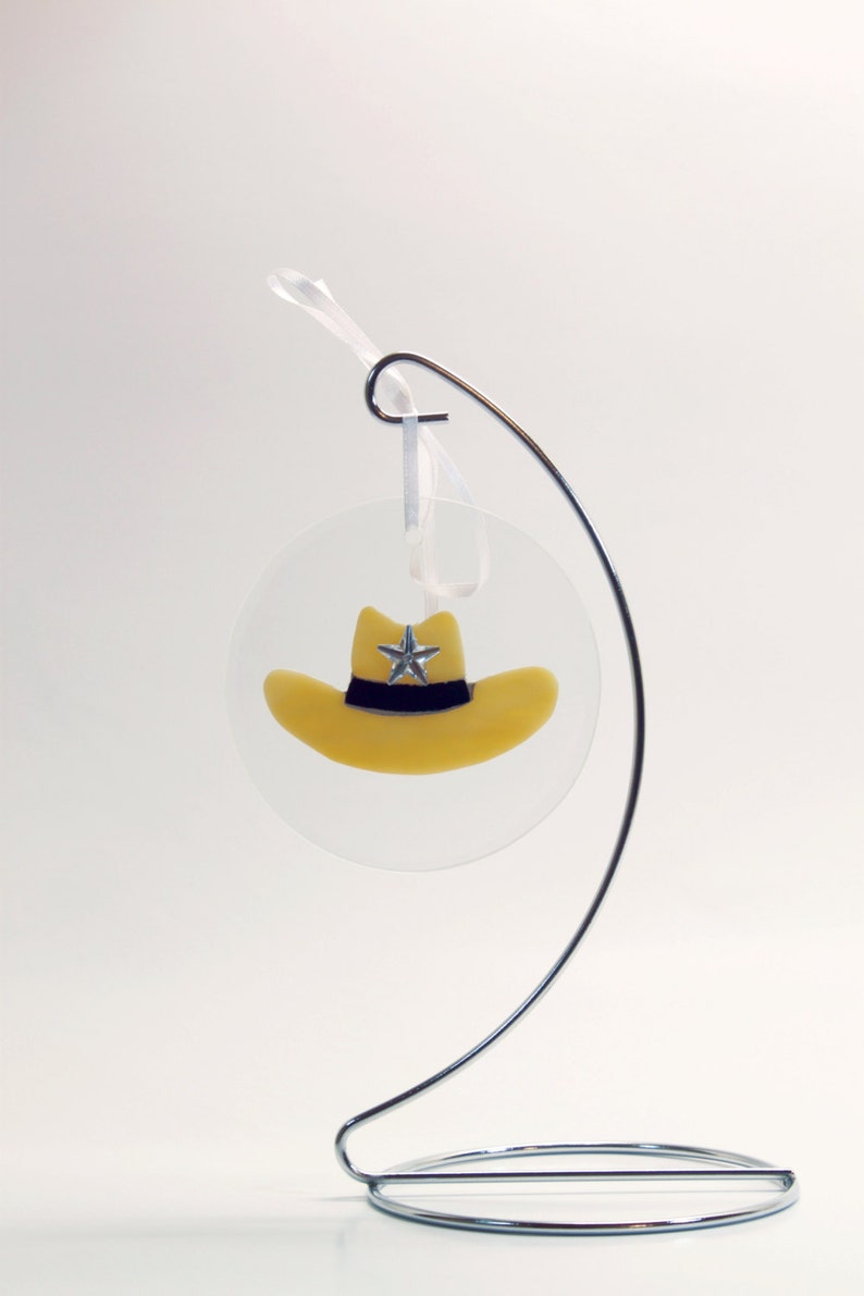 Cowboy Hat Suncatcher on a Circle Bevel made with stained glass