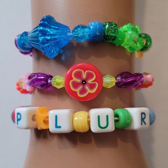 Are Jelly Sex Bracelets Really A Thing? Or Are Parents Freaking Out For No  Reason?