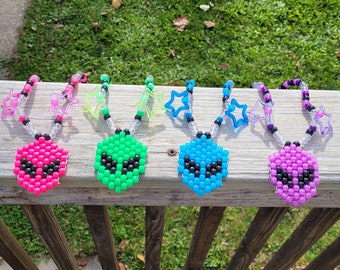 UV Glow Alien Kandi Choker: Rave Necklace