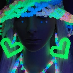 Glow in the dark heart kandi earrings,beaded earrings,rave earrings,festival earrings,hippie earrings,rave accessories,festival accessories