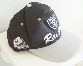 Vintage 90s Los Angeles Raiders NFL Snapback Cap - All Black