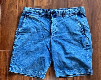 Gap Khakis Chino Shorts Blue Stonewash Flat Front Pockets Sz 34