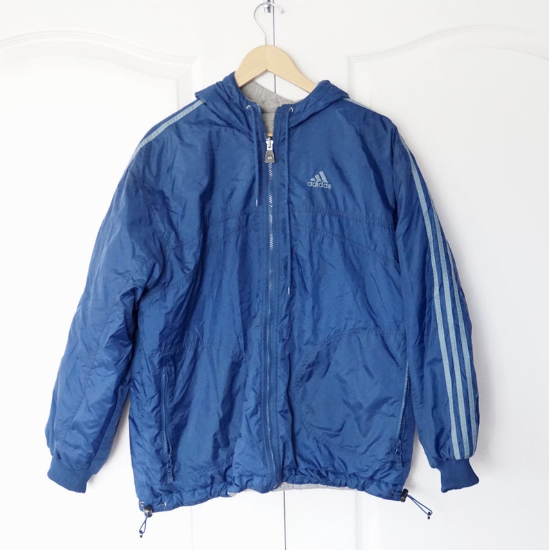 90s vintage Adidas navy & blue coat Size medium 90s vintage Adidas navy & blue coat Size medium