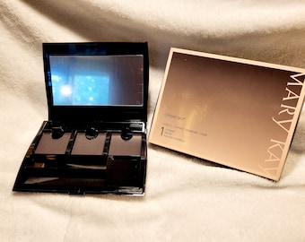 Mary Kay Compact Pro 018587