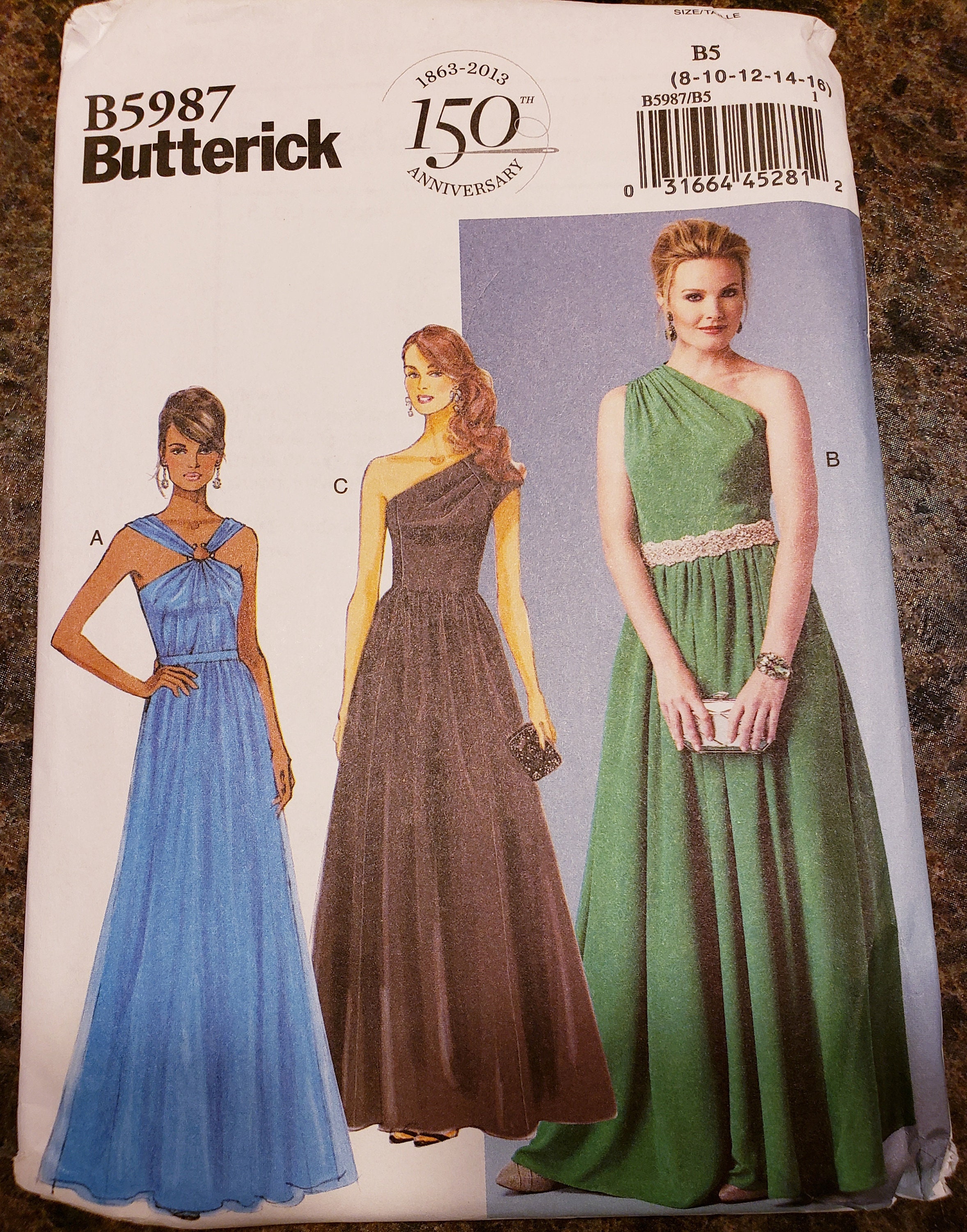 Choice of NEW Uncut Butterick Pattern One of 5852, 5853