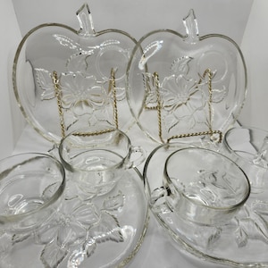 Vintage Set of 4 Hazel Atlas Apple Blossom Shaped Snack Sets
