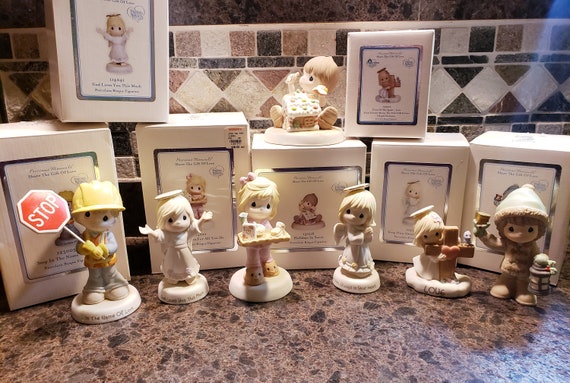 Choice of Vintage Precious Moments Figurine in Original Box Share