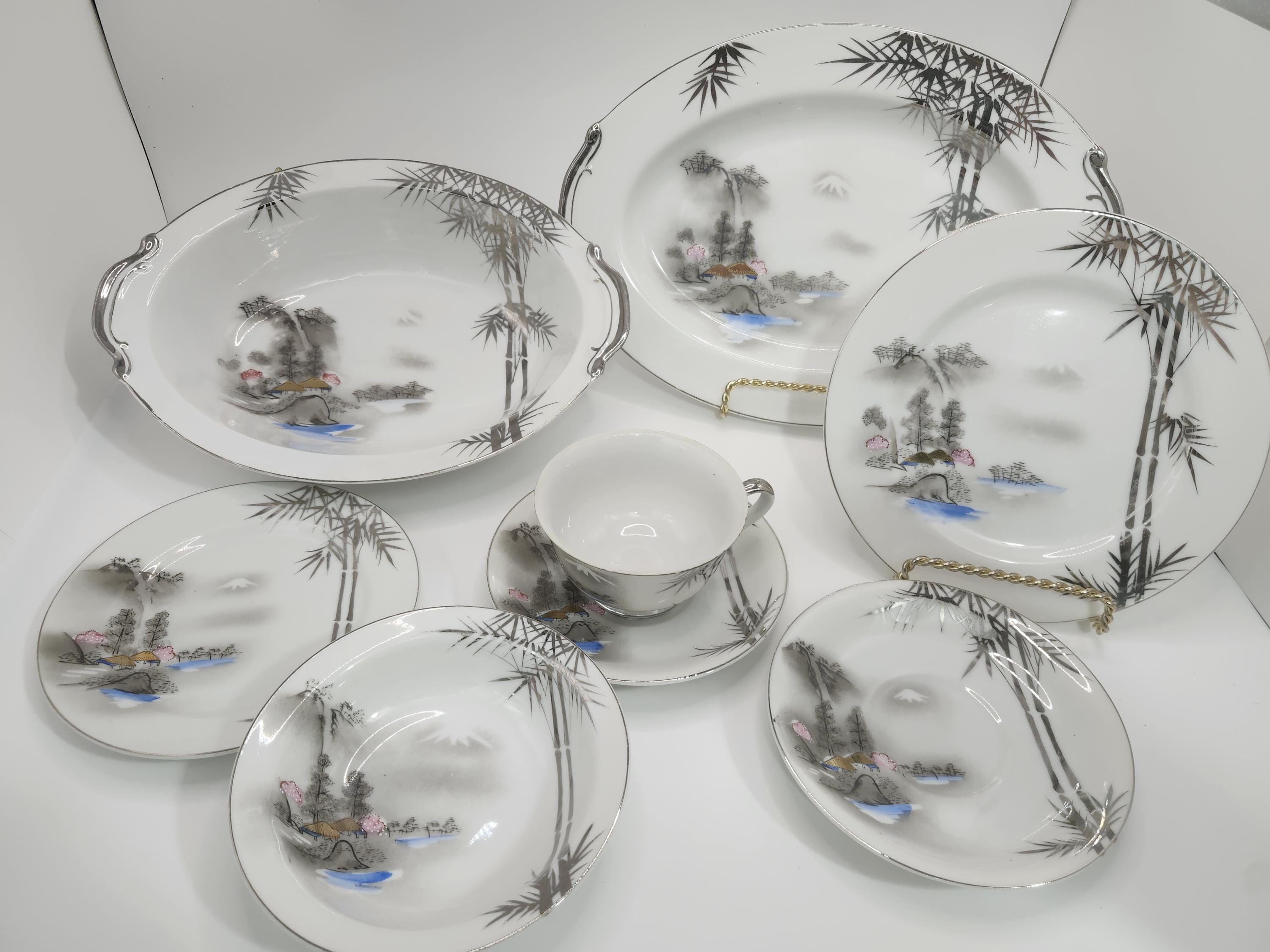 富士見山水　お膳 Mt Fuji Dinnerware - Etsy