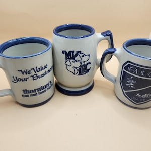 Taza vintage de cerámica Louisville con estampados coleccionables variados, a elegir - Usada