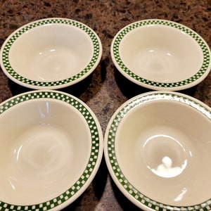 Vintage Homer Laughlin Fruit Bowl In Green Checker Design