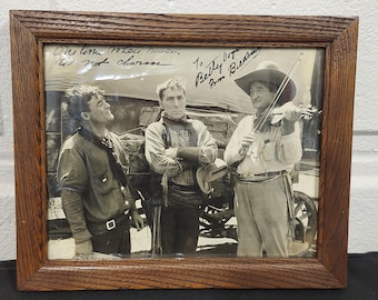 Fotografía vintage auténtica firmada con forma de corazón y enmarcada